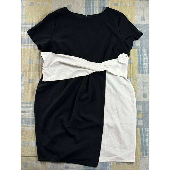 Paperdolls London Black & White Sz US 22 Short Sleeve Women's Dress NWT - Picture 1 of 16